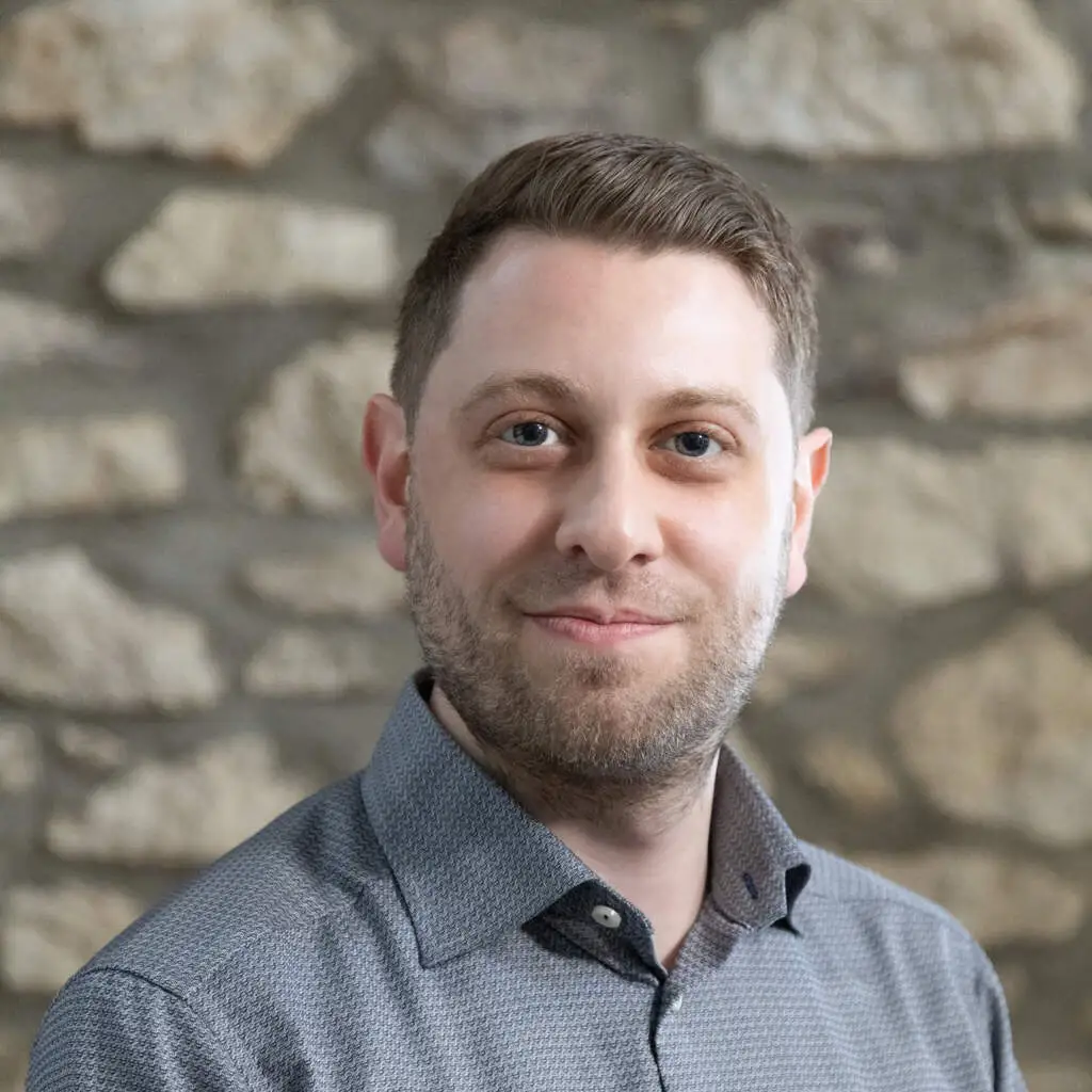 Andrew Smith Headshot